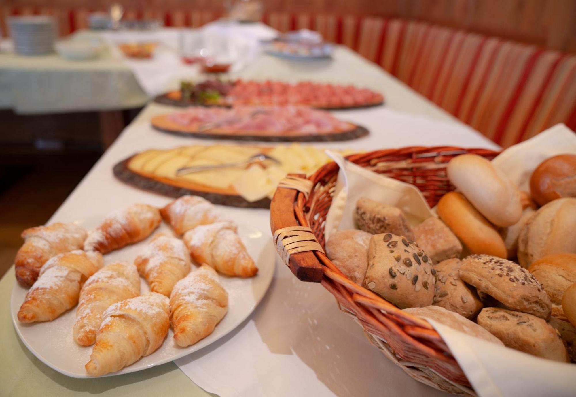 Gasthaus Bad Siess Longostagno 외부 사진